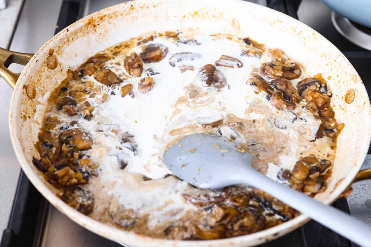 Cream, lemon, dijon and Worcestershire sauce added to the sauce. 